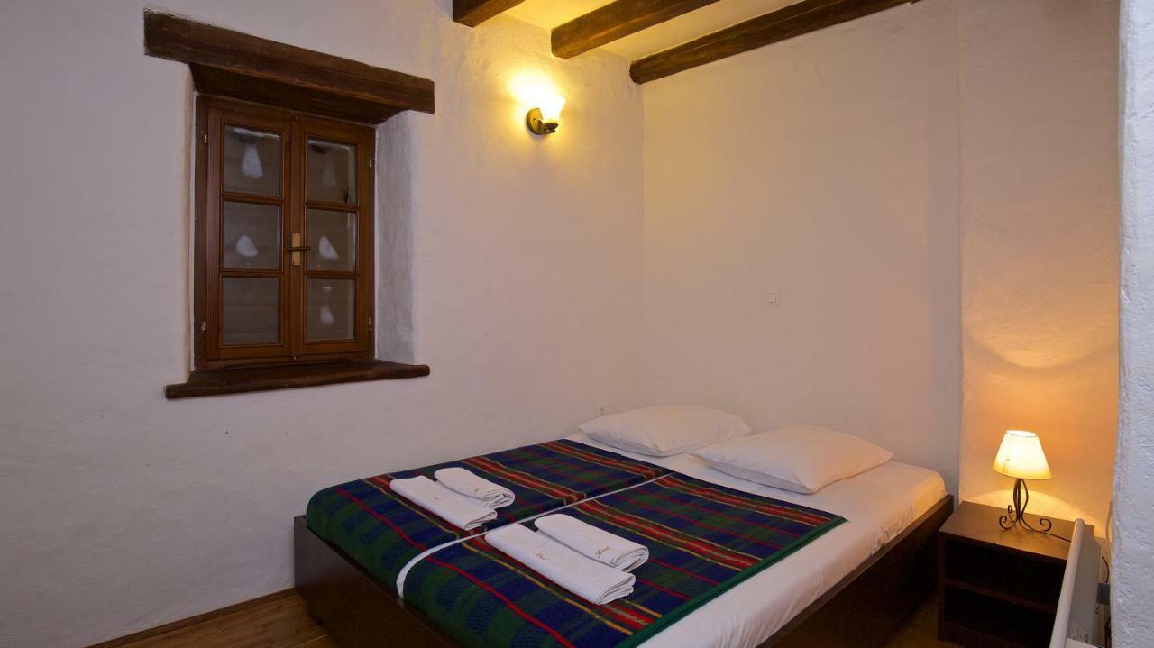 Traditional Stone House Kotli Buzet Exterior photo
